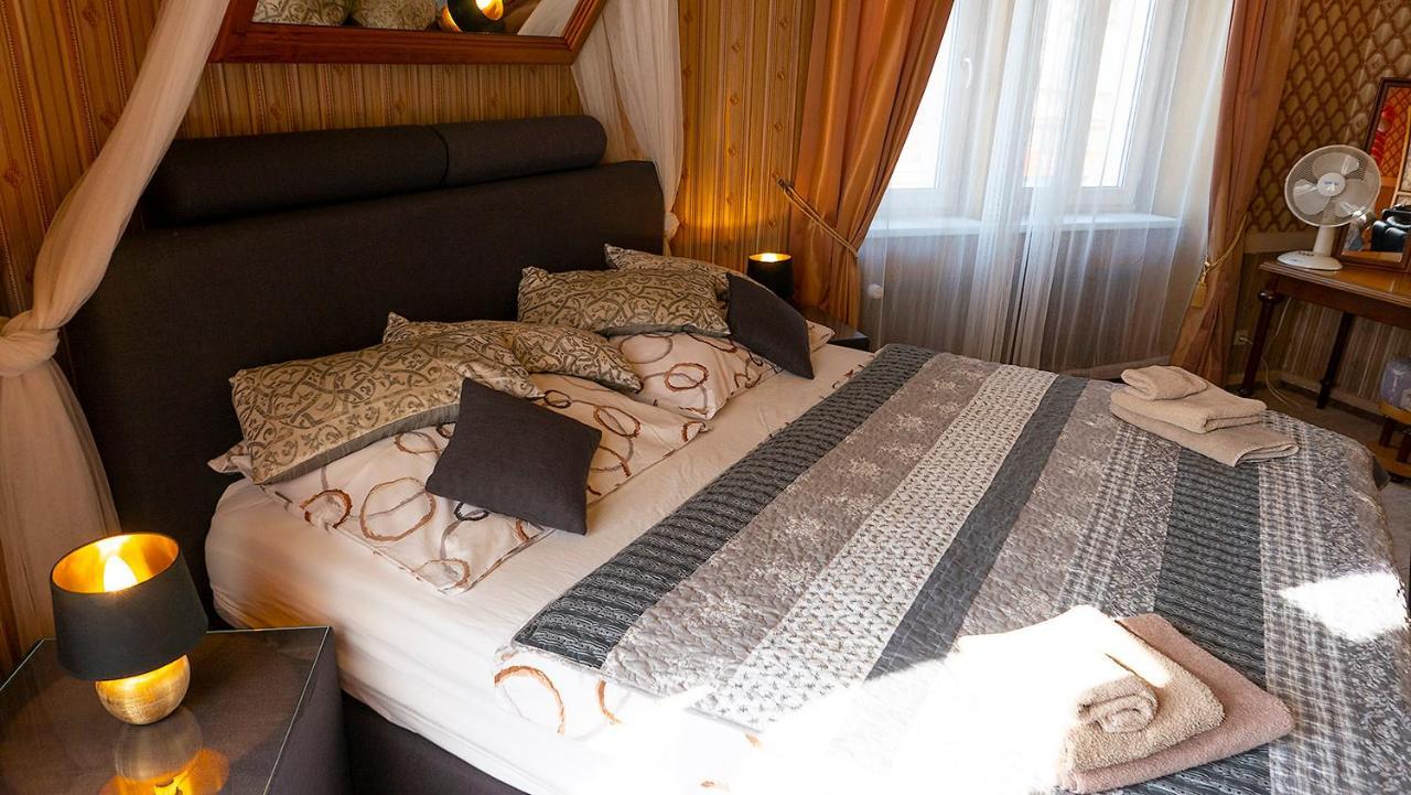 Light Rooms براغ المظهر الخارجي الصورة
